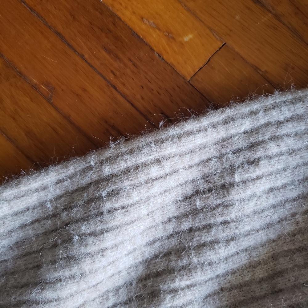 SOLD & Other Stories alpaca wool blend cardigan in oatmeal (S) - Picture 6 of 7